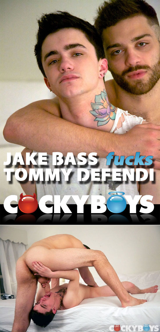 Cocky boys Jake Bass fucks Tommy Defendi